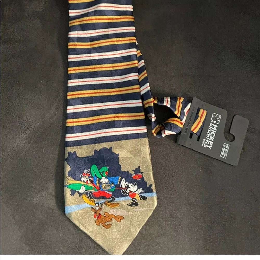 Mickey Unlimited Neck tie new with tag mouse goofy